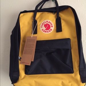 BRAND NEW Fjallraven Kanken